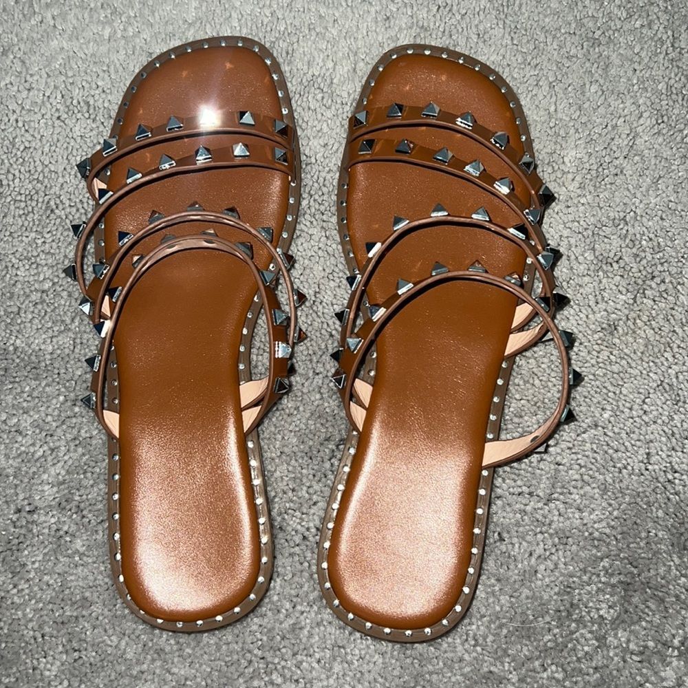 Studded Decor Sandals 🤎 - Picture 3 of 6
